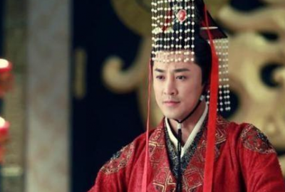 ​汉武帝在登基十二年的时间里 汉武帝为什么没有孩子