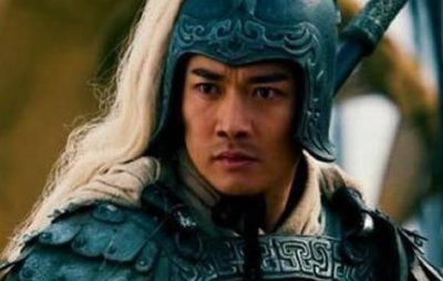 ​要问赵云和张飞的武力谁更强悍？与张郃、邢道荣有何关系？