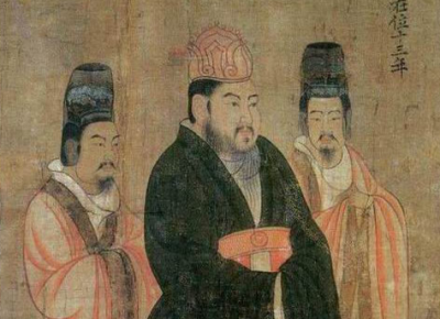 ​杨广是怎么顶替掉他大哥杨勇的太子之位的？