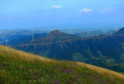 ​贵州最高的山，贵州最高的山峰海拔是多少？