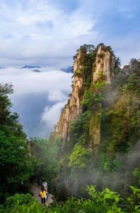 ​拨冗的意思是什么意思？拨冗的意思是什么_读音拼音如何_怎么解释