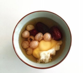 ​红糖桂圆鸡蛋的功效与作用,红枣桂圆玫瑰花红糖鸡蛋有什么功效