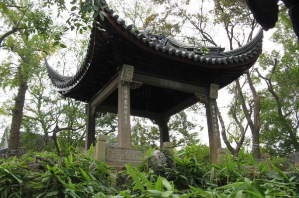 清风明月本无价 近水远山皆有情,清风明月本无价近水遥山皆有情是哪首诗图4