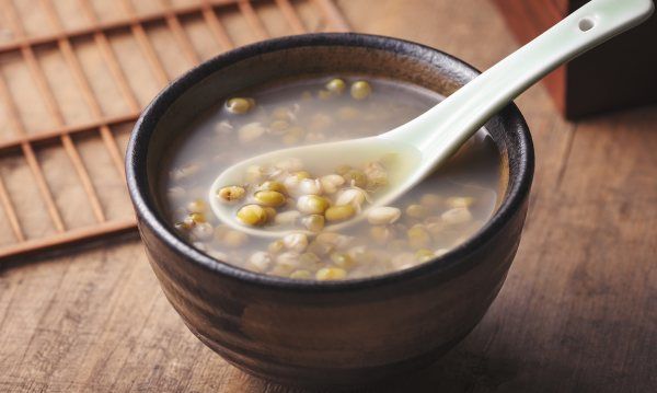 绿豆汤为啥有的红色有的绿色,为什么有的绿豆汤是绿的有的是红的图7