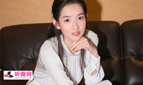 王玉雯多高呀及男朋友：清纯女星王玉雯个人资料照片
