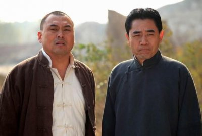 ​跟红顶白大三电视剧演员表,香港演员陈秀雯图片