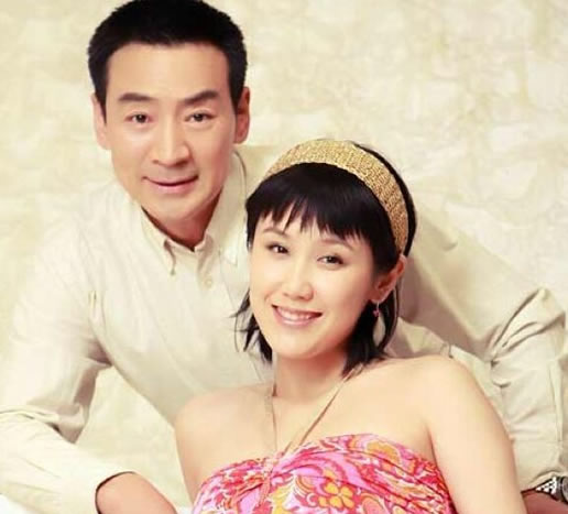 寇振海个人简历：小21岁娇妻李婷资料及家庭背景起底