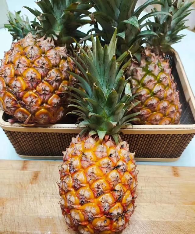 凤梨是不是菠萝，凤梨既然很好吃干嘛还要种菠萝？图3
