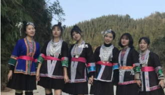 侗族服饰介绍图片大全,贵州侗族的风俗及特色的介绍图2