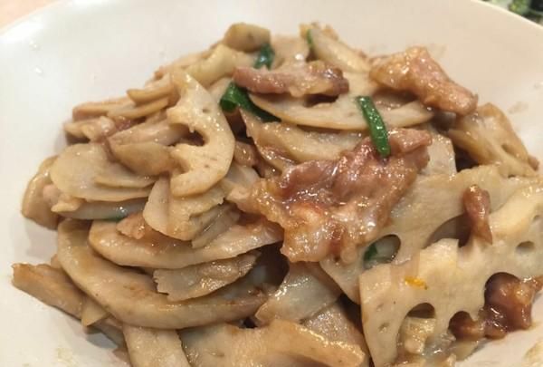 藕片炒肉怎么做好吃又简单