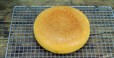 ​电压力锅做蛋糕用什么面粉,做电饭锅蛋糕用低筋面粉还是高筋面粉