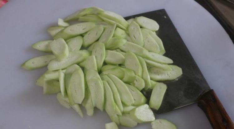 丝瓜用去里面的瓤么