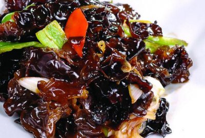 ​黑木耳怎么炒,陈醋拌黑木 耳的做法