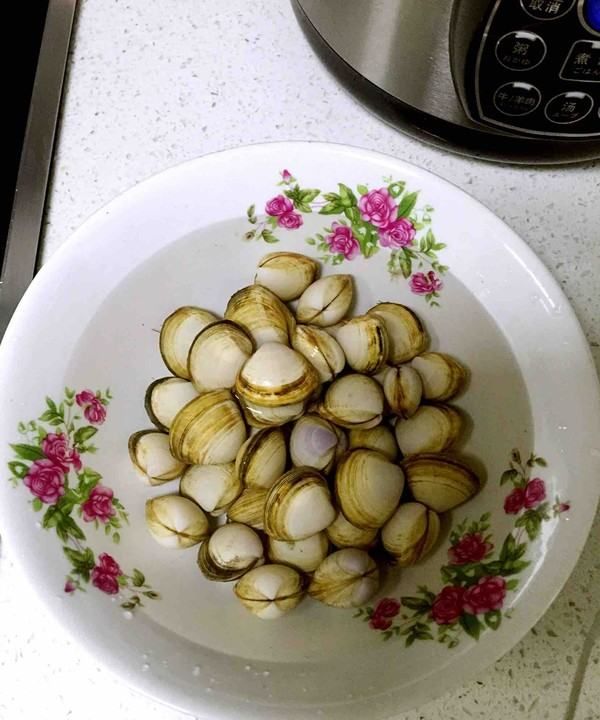 白蛤汤的做法,白著面蛤饹汤怎么做好吃图3