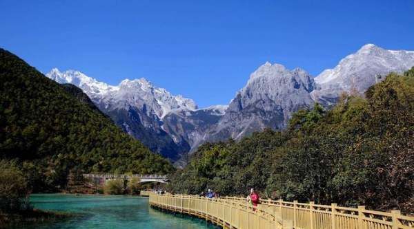 玉龙雪山海拔高度,玉龙雪山海拔有多高图5
