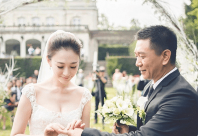 ​李小冉结婚了吗？现在有儿女吗？