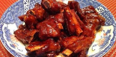 ​糖醋排骨用米醋还是陈醋，糖醋小排用米醋还是香醋？
