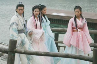 ​段誉有几个妹妹？为什么段誉老是喜欢上他的妹妹？