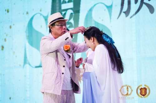 赵维娜荣获2021全球夫人大赛中国广东冠军