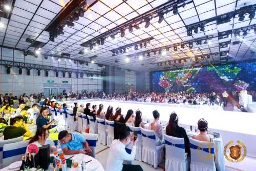 赵维娜荣获2021全球夫人大赛中国广东冠军