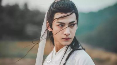 ​罗云熙个人资料（罗云熙经历了太多的心酸过程）