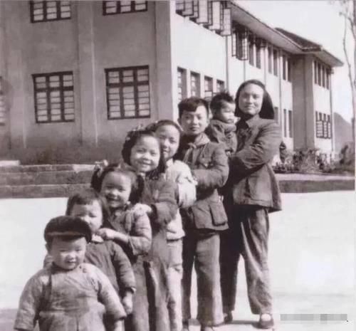 孟晚舟的老公刘晓忠身高多少(孟晚舟的老公不是外国人嘛)-第1张图片-