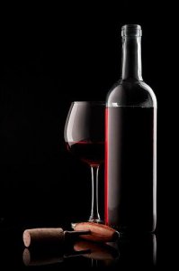 ​红酒加味精有什么功效？红酒加味精有什么作用