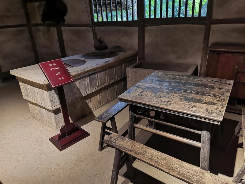 杜甫草堂在成都哪个区(杜甫草堂旅游攻略)