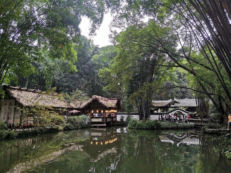 杜甫草堂在成都哪个区(杜甫草堂旅游攻略)