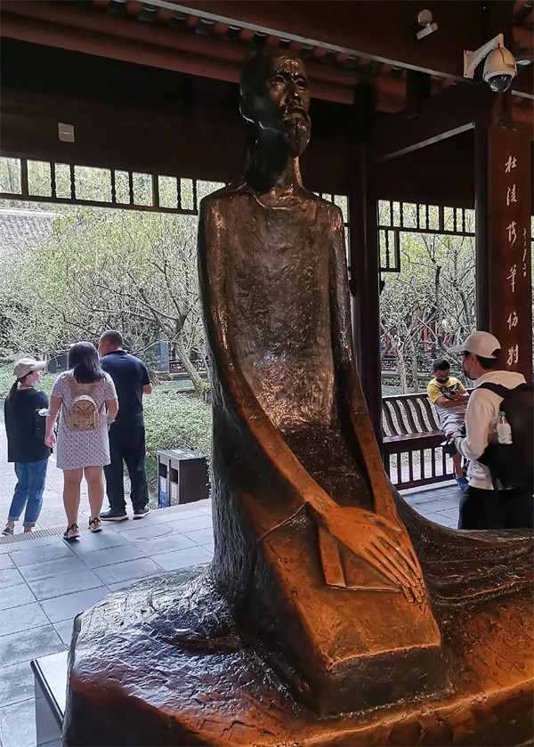 杜甫草堂在成都哪个区(杜甫草堂旅游攻略)