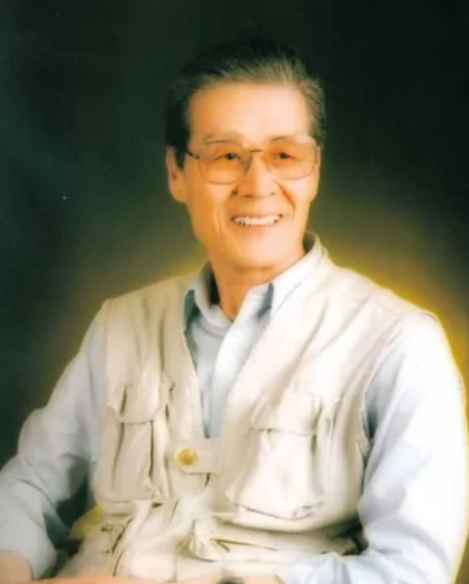 表演艺术家蓝天野因病去世！享年95岁，生前最后一次露面精神尚佳