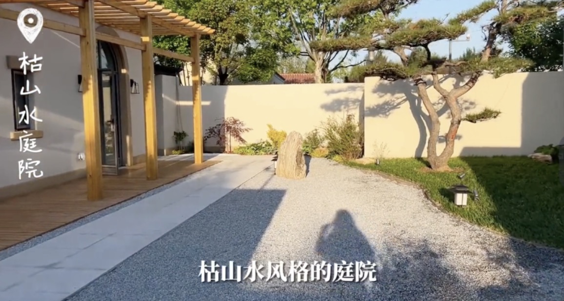 38岁杨天真曝光海边豪宅，晒与赵又廷同款咖啡机，称没它自己命都没有了？