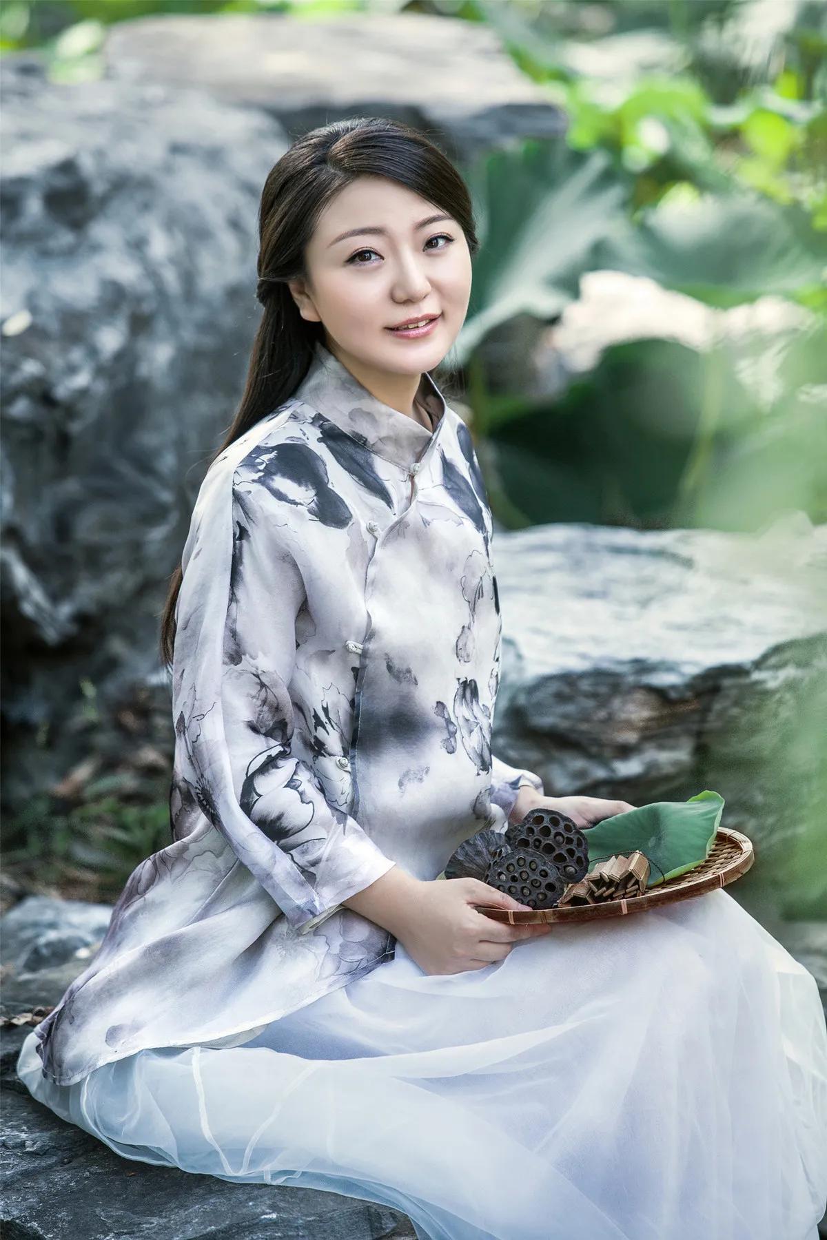 刘珂矣简介（世上虽无忘尘谷，人间却有刘珂矣）
