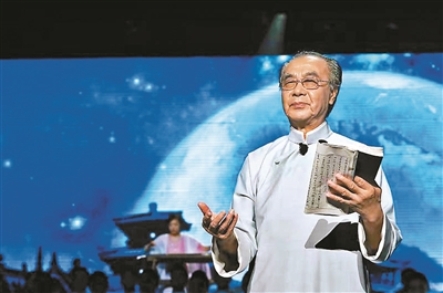 著名播音艺术家方明逝世