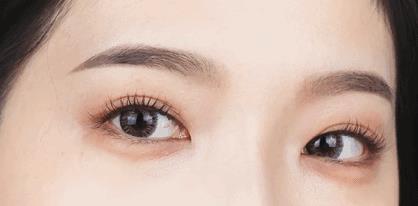 眉笔的那个线怎么拉（拉线眉笔怎么拉线图解）