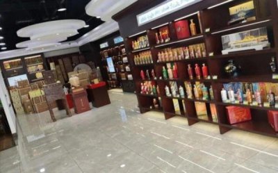 ​五粮液迎宾酒52度一般多少钱_五粮液迎宾酒52度一般多少钱一箱