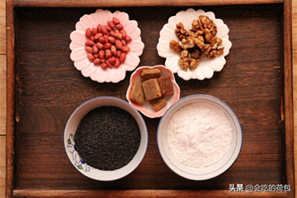 芝麻糊的做法(怎样在家自制芝麻糊)
