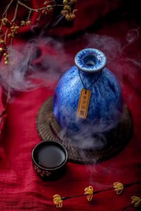 ​红酒能喝雪碧可乐惨着喝吗(红酒加可乐好喝还是雪碧好喝)