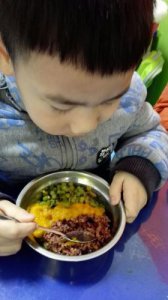 ​红米饭南瓜汤原唱歌曲  红米饭南瓜汤秋茄子味好香