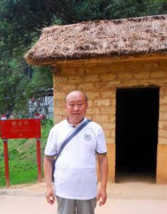 ​虎口拔牙的意思解释  虎口拔牙的意思和造句
