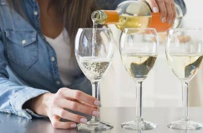 ​葡萄酒扫不出价格是假的吗？为什么很多葡萄酒扫码无价格