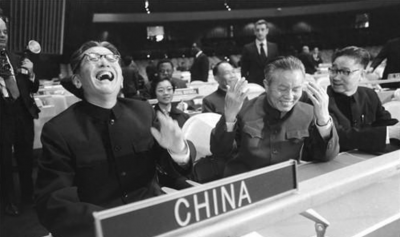 ​1983年乔冠华去世，临终前希望与妻子死后合葬，章含之为何拒绝？