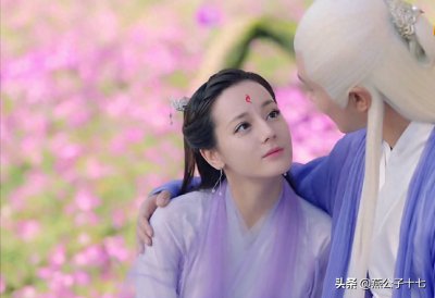 ​《枕上书》番外64：帝君送手镯，成玉被追生娃，少绾又见墨渊