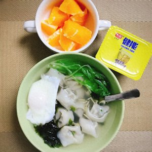​1元钱的自助早餐，每天不重样，24小时供应，网友：好看吃不饱！