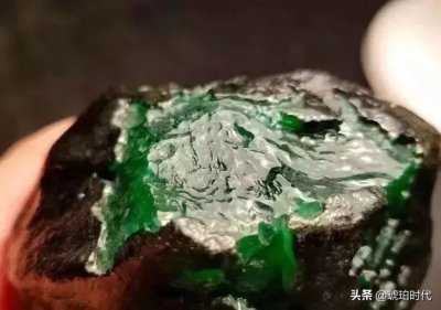 ​翡翠原石分类 翡翠原石知识讲解