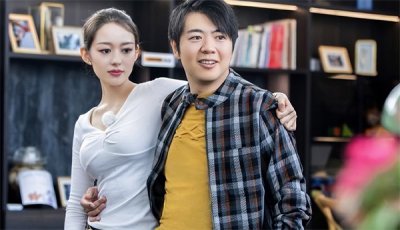 ​吉娜代言的某内衣品牌(郎朗吉娜代言一天被取消，这是怎么回事？)