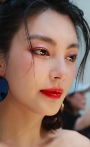 ​张雨绮整容前后 鼻子 张雨绮旧照曝光被质疑整容视频