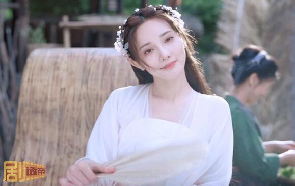 春闺梦里人季曼身份是什么
