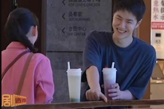热烈陈烁女朋友是谁演的