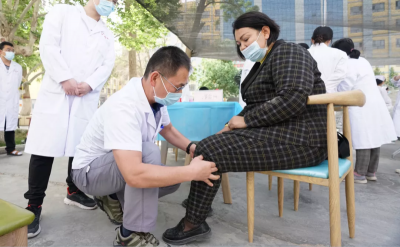 ​亚克西是什么意思(“广东大专家亚克西！”)